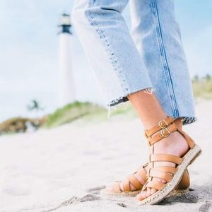 born SAN JACINTO gladiator sandals